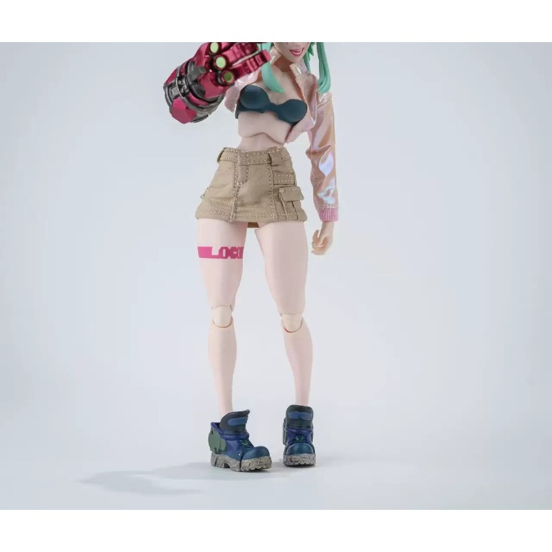 Figura de acción femenina a es - Leatherwork Products reseña y precio